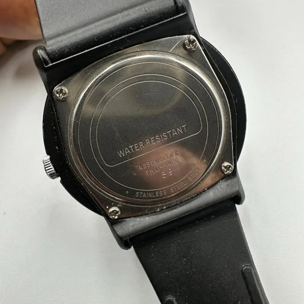 3/$30 Quantum Watch Women Black Red Round White Dial Resin Buckle Band